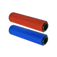 Calcio balilla ricambio Roberto Sport, coppia manopole originali Professional per aste diametro mm.18 colori rosso, blu 