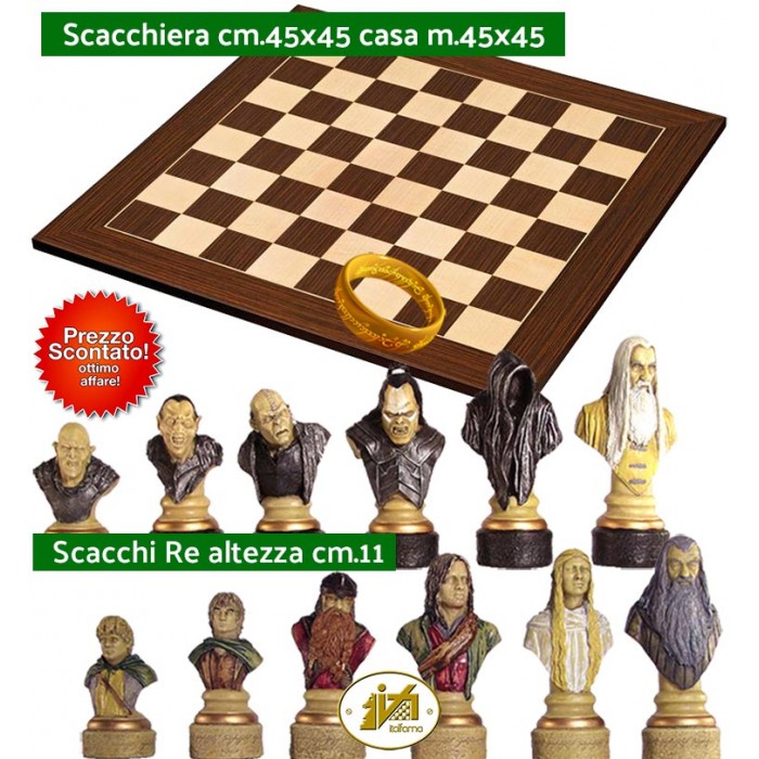 Scacchi artistici tematici Italfama, figure della saga Il Signore degli Anelli. Re cm.11, abbinati ad una prestigiosa scacchiera in legno intarsiato Cassia Siamese e Acero cm. 45x45 casella m. 45x45. Prezzo speciale. Scacchi artistici tematici Italfama, figure della saga Il Signore degli Anelli. Re cm.11, abbinati ad una prestigiosa scacchiera in legno intarsiato Cassia Siamese e Acero cm. 45x45 casella m. 45x45. Prezzo speciale.