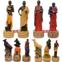 Scacchi artistici figurati a tema, in resina dipinti a mano, Italfama Firenze. Figure delle tribù africane Masai. Re ht. cm.8. base diametro cm.2,5. Originale Idea regalo!