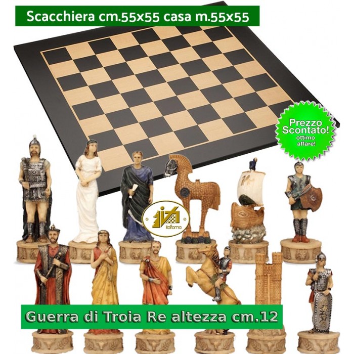 Scacchi artistici tematici Italfama, figure della Guerra di Troia. Re cm.12, abbinati ad una prestigiosa scacchiera in legno intarsiato  acero-sicomoro nero e acero misure regolamentari cm. 55x55 casella m. 55x55. Prezzo speciale.