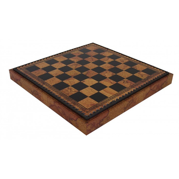 Scacchiera e Backgammon con contenitore porta scacchi Italafama. Scacchiera in simil cuoio colorato antica carta geografica, dimensioni cm.35x35x4 con casa mm.35. 
