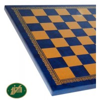 Scacchi artistici tematici Italfama, Inglesi vs Scozzesi, Re h cm.8, scolpiti e dipinti a mano. Scacchi abbinati ad una  scacchiera Italfama similcuoio, cm. 33x33, campo da gioco cm. 28x28, casa mm.35x35 