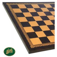 Scacchi artistici tematici Italfama, Inglesi vs Scozzesi, Re h cm.8, scolpiti e dipinti a mano. Scacchi abbinati ad una  scacchiera Italfama similcuoio, cm. 33x33, campo da gioco cm. 28x28, casa mm.35x35 