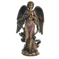 Statua in resina bronzata riproducente L’angelo con la tromba. Statua interamente rifinita a mano in ogni dettaglio, altezza cm,29. Elegante idea regalo della Italfama di Firenze-Italia. SR73548.