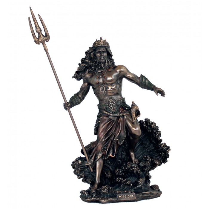 Statua in resina bronzata raffigurante Poseidone Dio del mare. Statua  interamente rifinita a mano in ogni dettaglio e bronzata, altezza cm,53. Elegante idea regalo della Italfama di Firenze-Italia. SR77117.